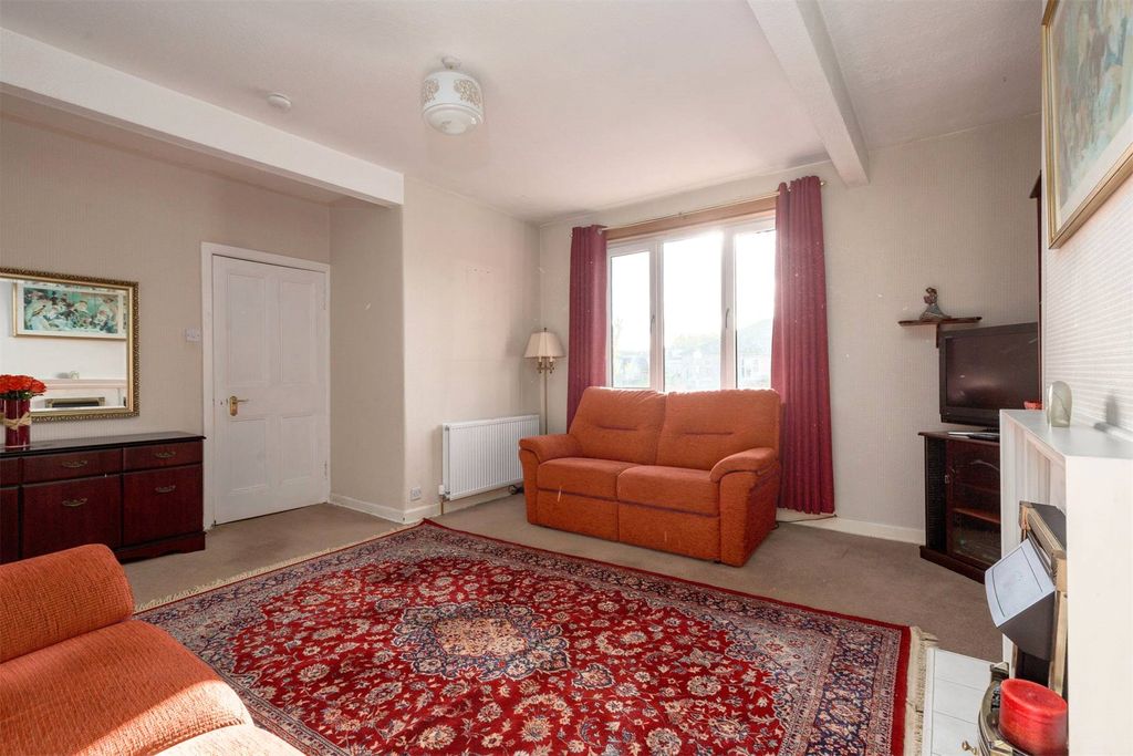 Property photo 3 of 20 Picture No. 12