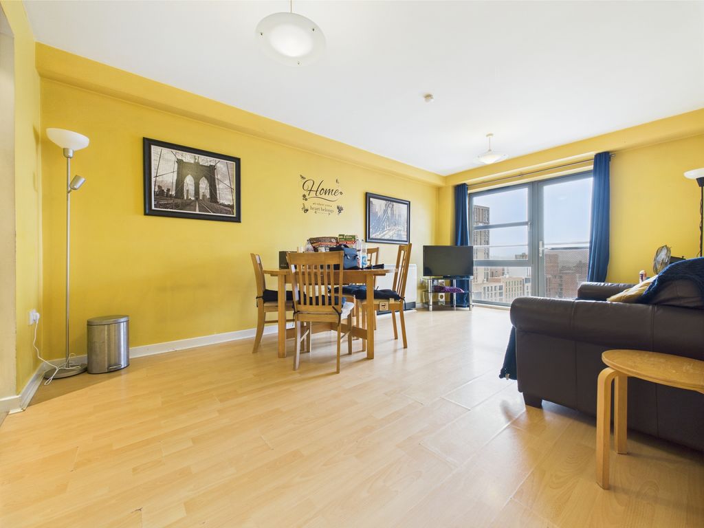 Property photo 3 of 8
