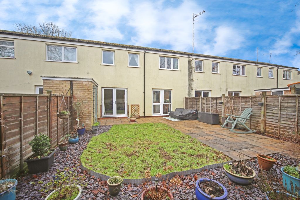 Property photo 3 of 14