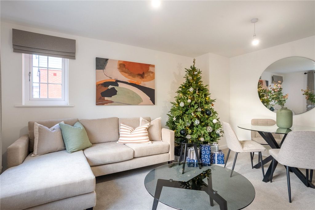 Property photo 1 of 8 Picture No. 02