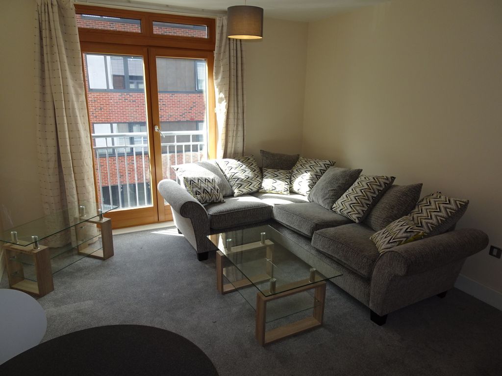 Property photo 3 of 12