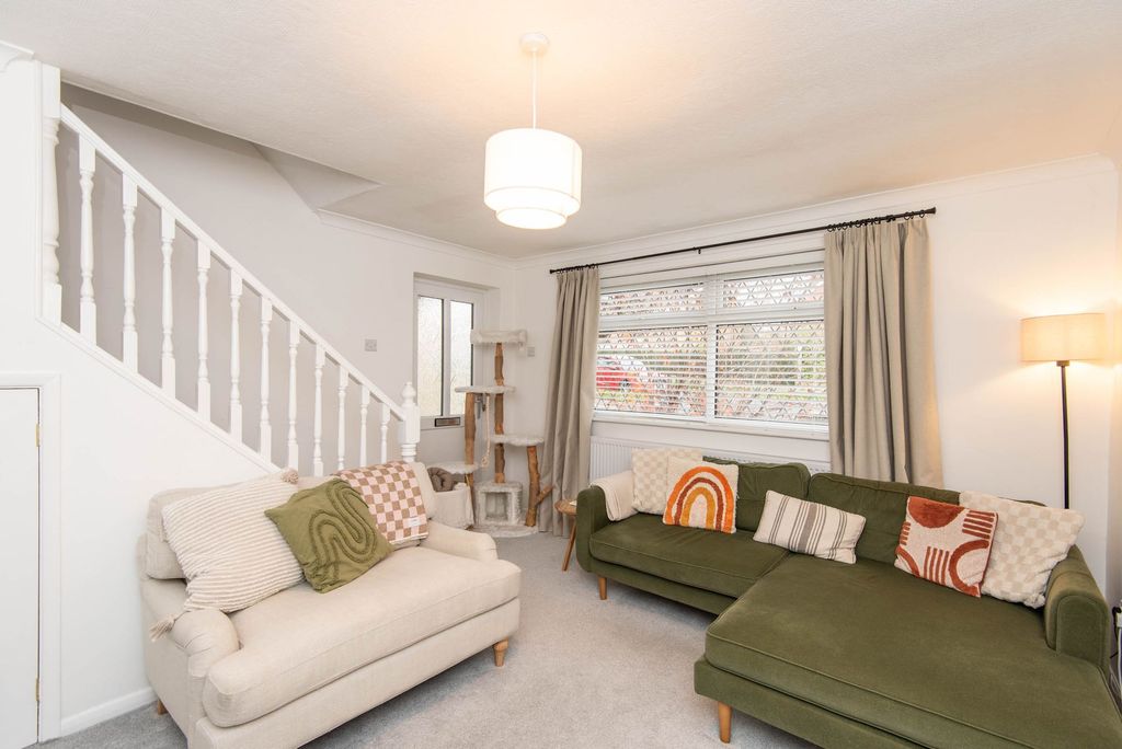 Property photo 3 of 13