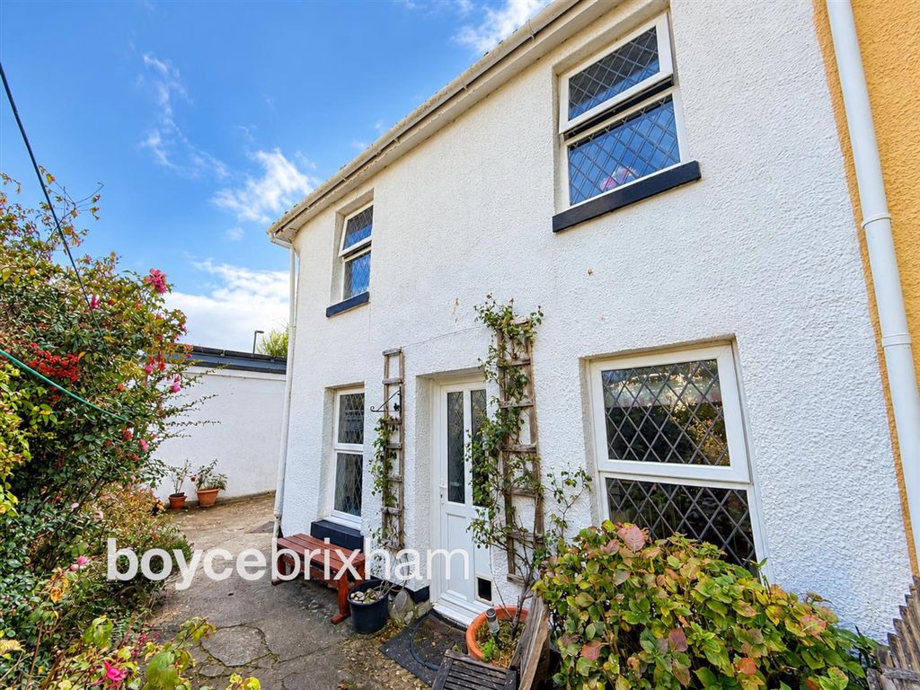Property photo 1 of 14 Newwatermarkforonlinefront.Png