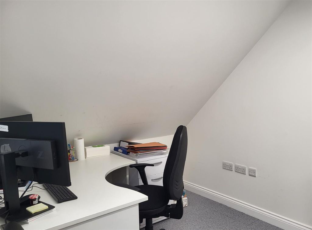 Property photo 3 of 3 Web Pic.Jpg