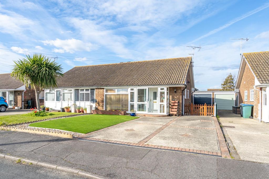 Property photo 1 of 13 Front.Jpg