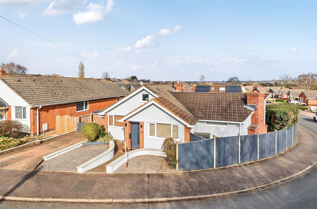 Property photo 1 of 24