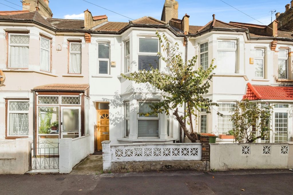 Property photo 1 of 17 Photo