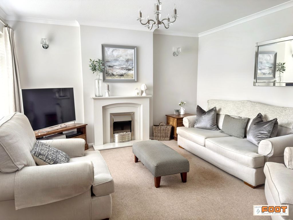 Property photo 2 of 21 Photo 3