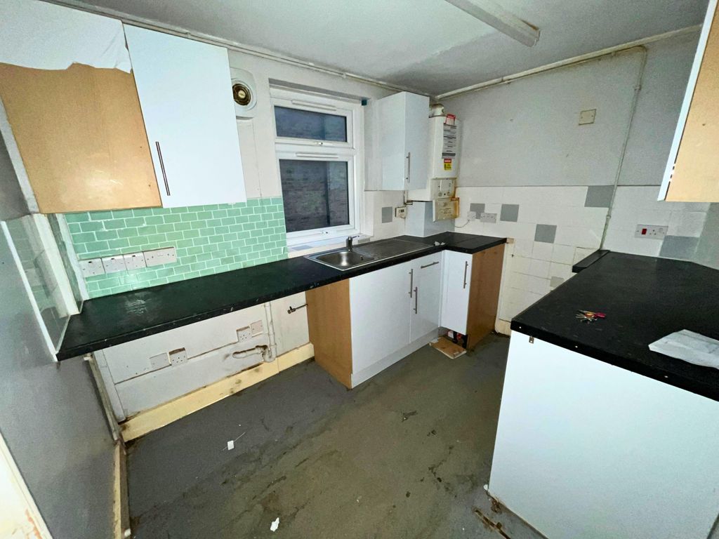 Property photo 3 of 8 4.Jpg