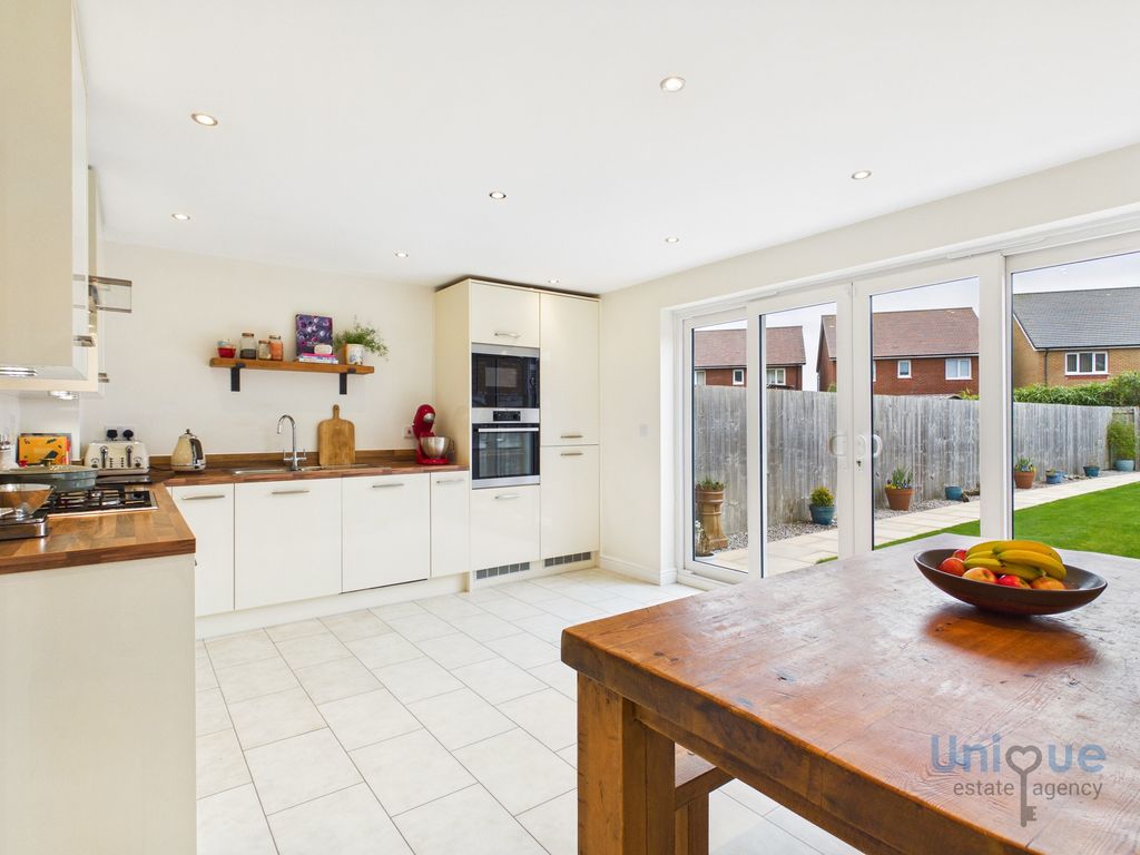 Property photo 3 of 30