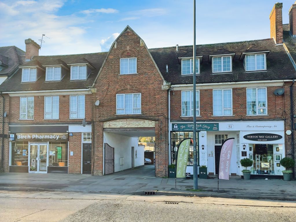 Property photo 1 of 11