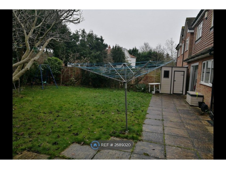 Property photo 3 of 10 Garden Corner