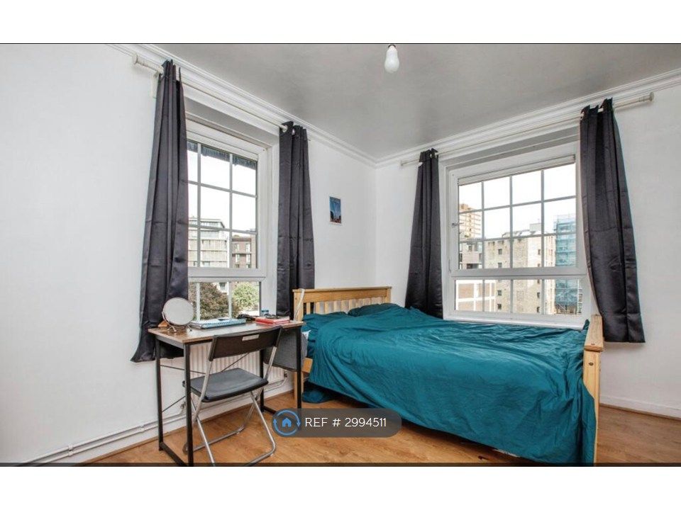 Property photo 2 of 11