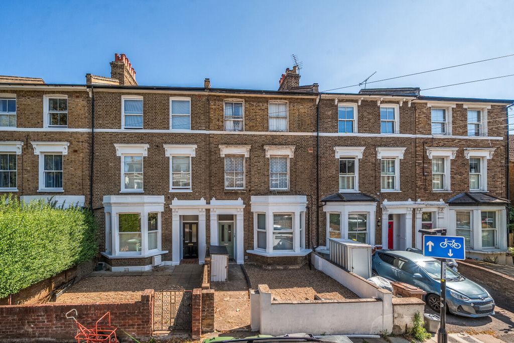 Property photo 3 of 10 1513166-8-6A8d805...