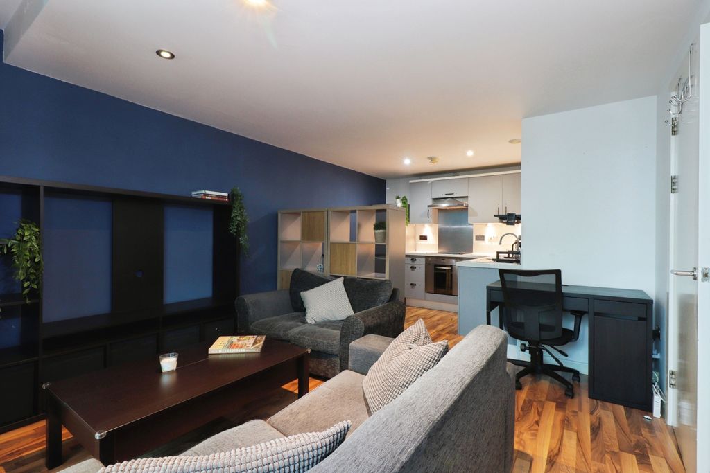 Property photo 2 of 15