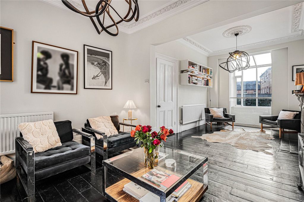 Property photo 2 of 28 Reception