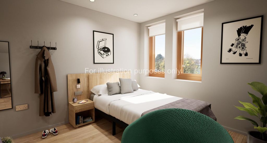 Property photo 3 of 17