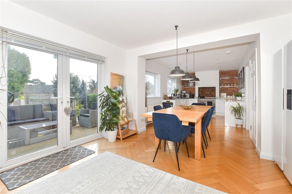 Property photo 3 of 21 Kitchen/Dining Room.