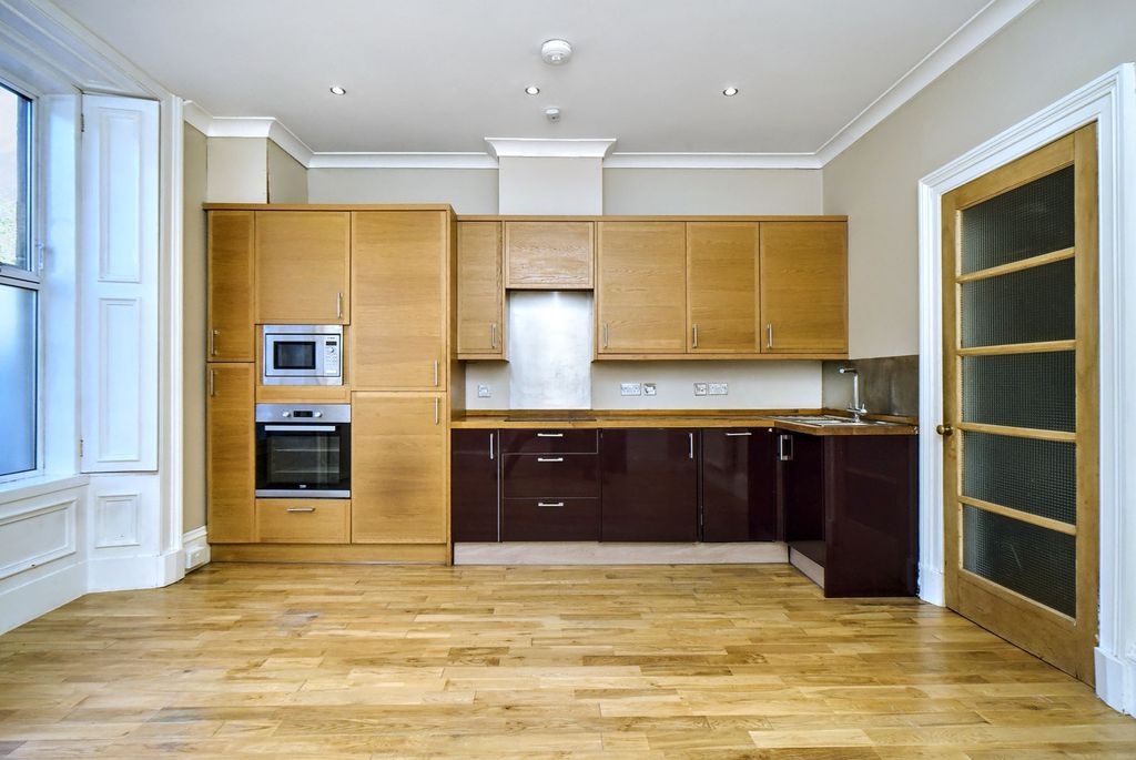 Property photo 2 of 13 Property Image 2