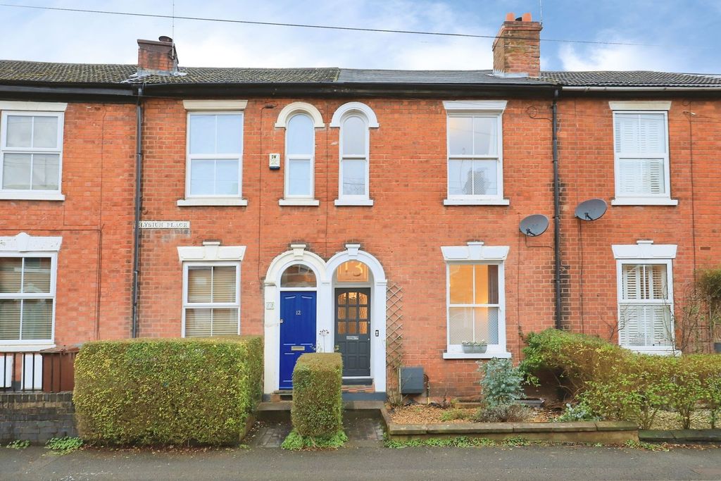 Property photo 1 of 30