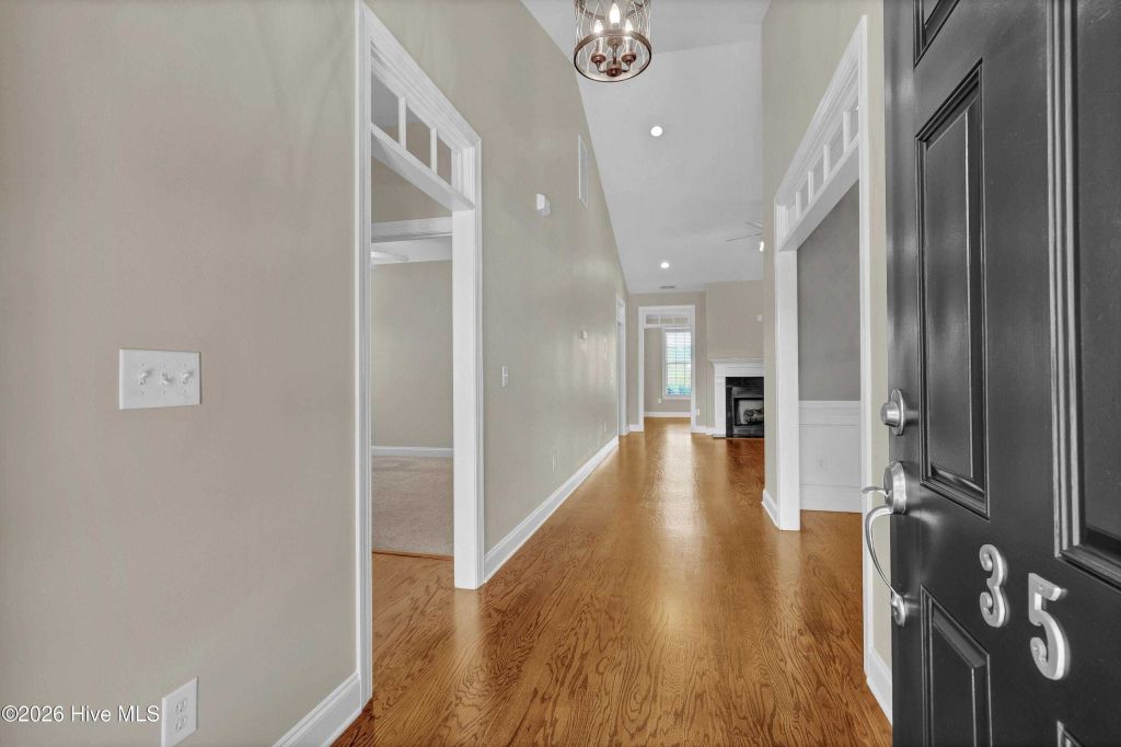 Property photo 2 of 27 <Alttext/>