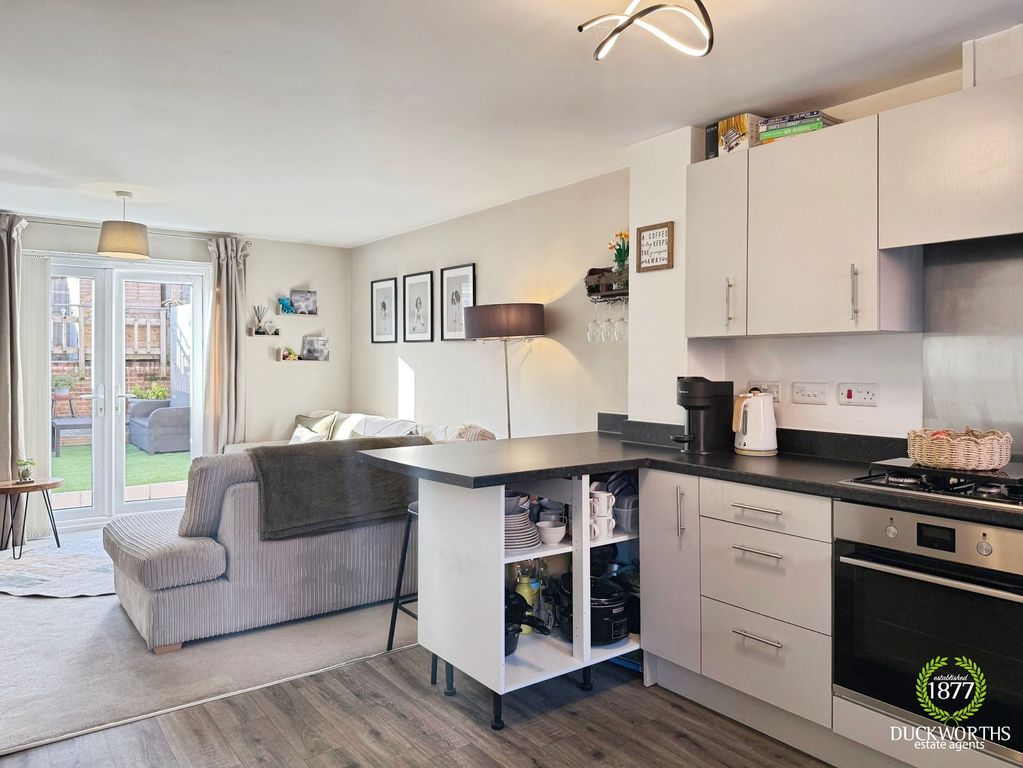 Property photo 3 of 26