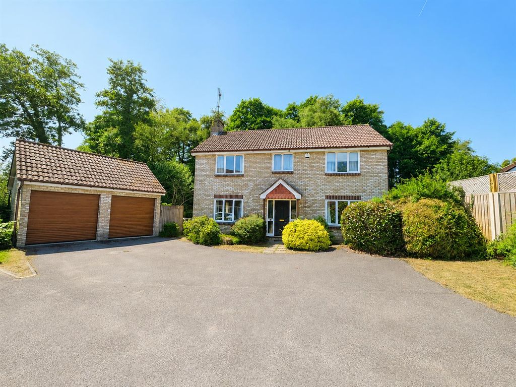 Property photo 1 of 15