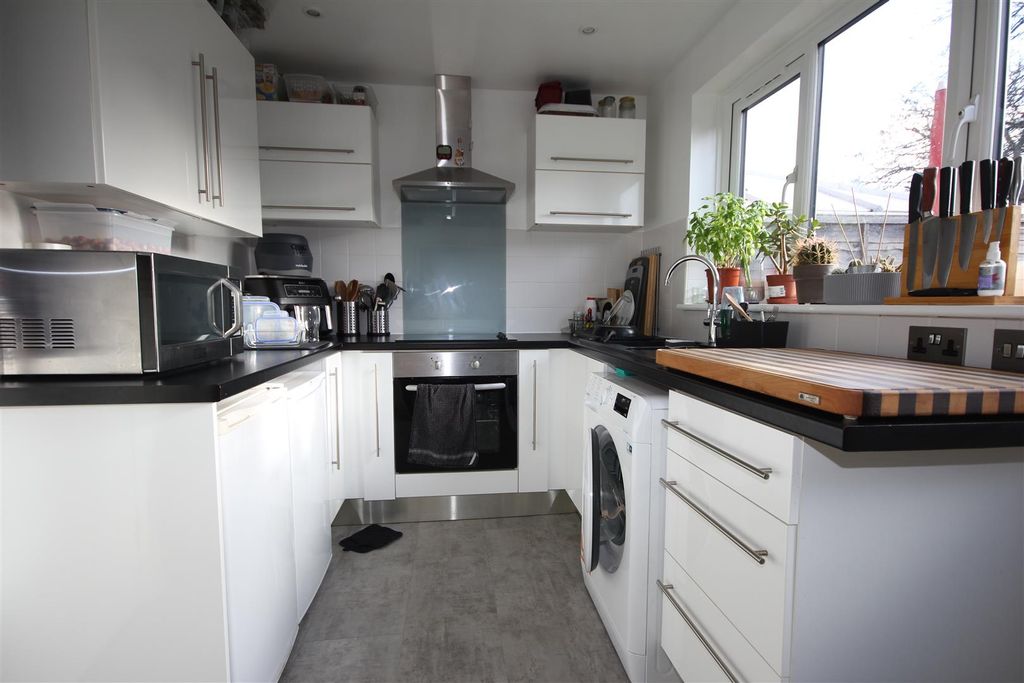 Property photo 3 of 10 Img_4330.Jpg