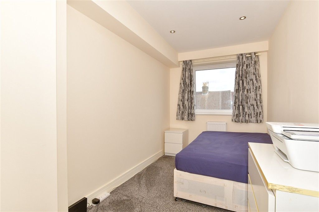 Property photo 2 of 7 Bedroom 2