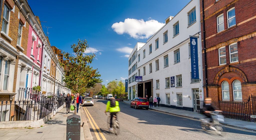 Property photo 1 of 12 Chelseawharf Lots Road Sw10 Office To Let E1.Jpg