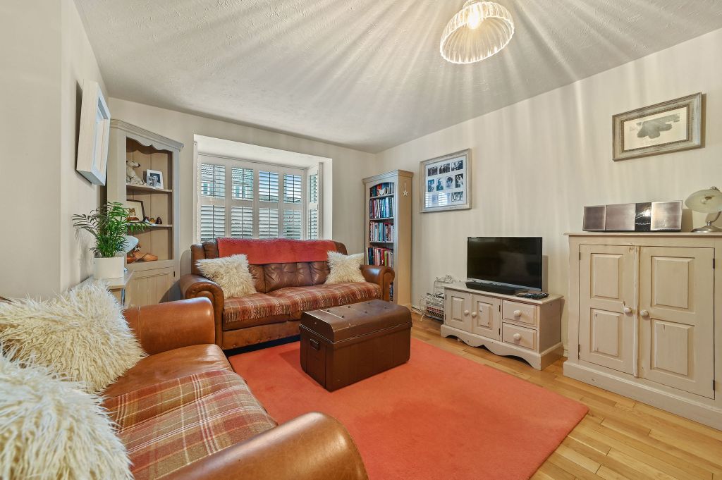 Property photo 3 of 13