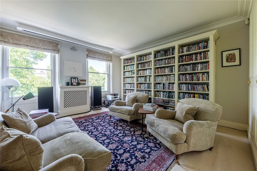 Property photo 1 of 18 Reception Room