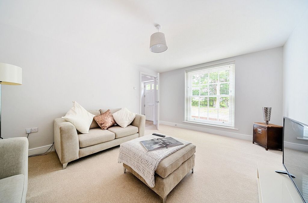Property photo 3 of 15 Picture No. 03