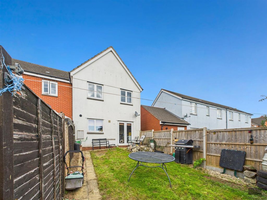 Property photo 3 of 17 Cam02887G0-Pr0541-Still001 (1).Jpg