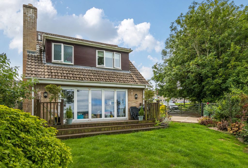 Property photo 1 of 19 1477986-5-6A2Bdfd...