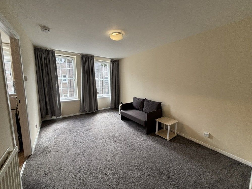 Property photo 1 of 4 32c Omc 1