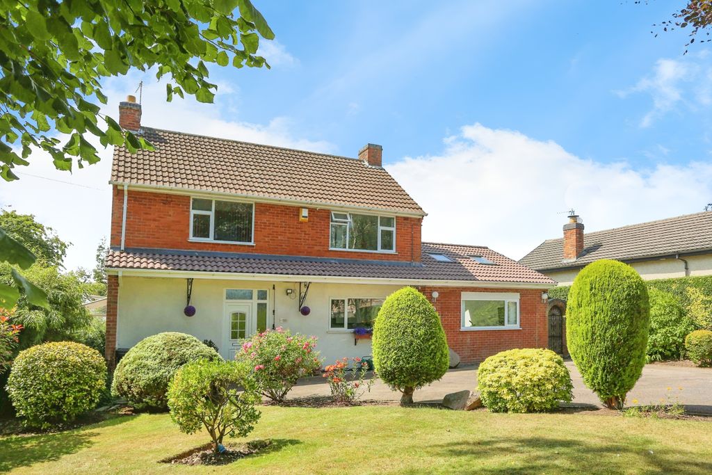 Property photo 1 of 16