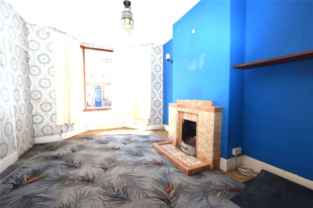 Property photo 2 of 12 Picture No. 01