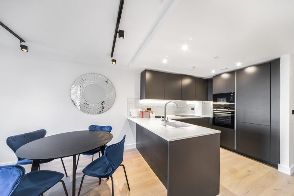 Property photo 2 of 20 Dsc_2961_High