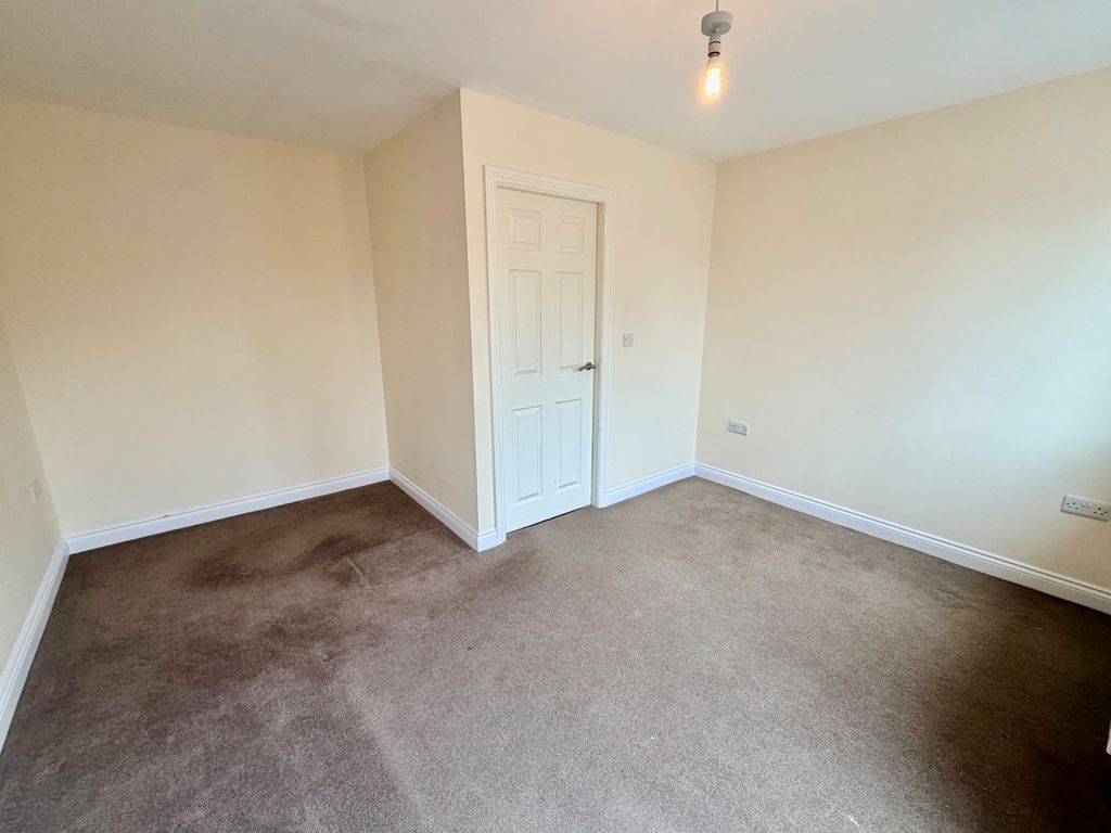 Property photo 2 of 10 Picture No. 07