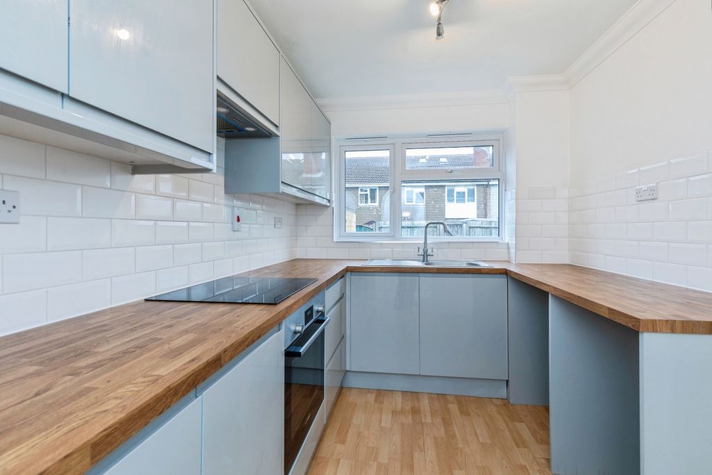 Property photo 3 of 18 Photo