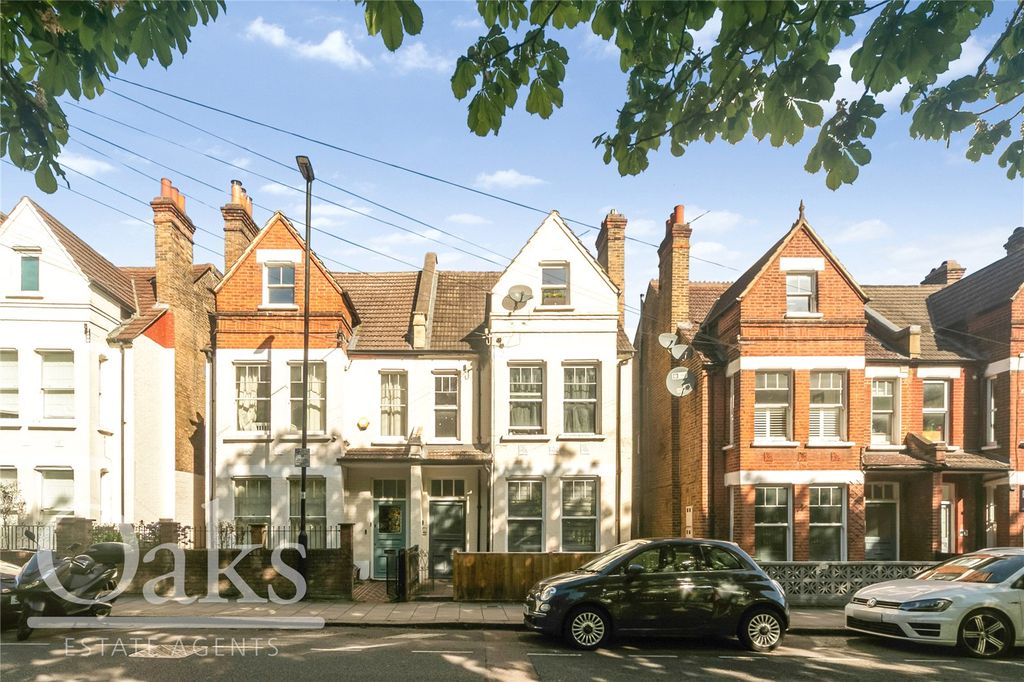 Property photo 1 of 9 Picture No. 24