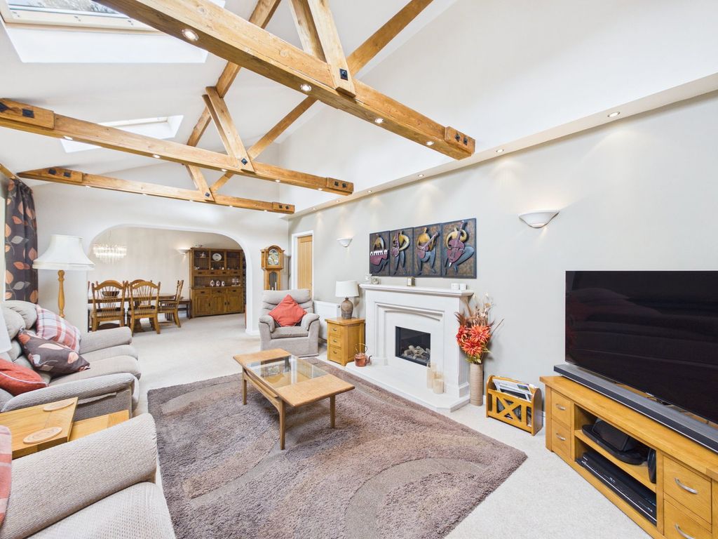 Property photo 3 of 40