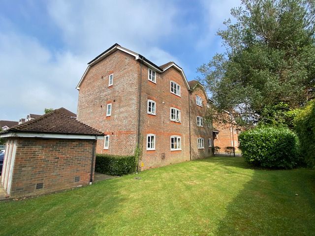 Property photo 2 of 12