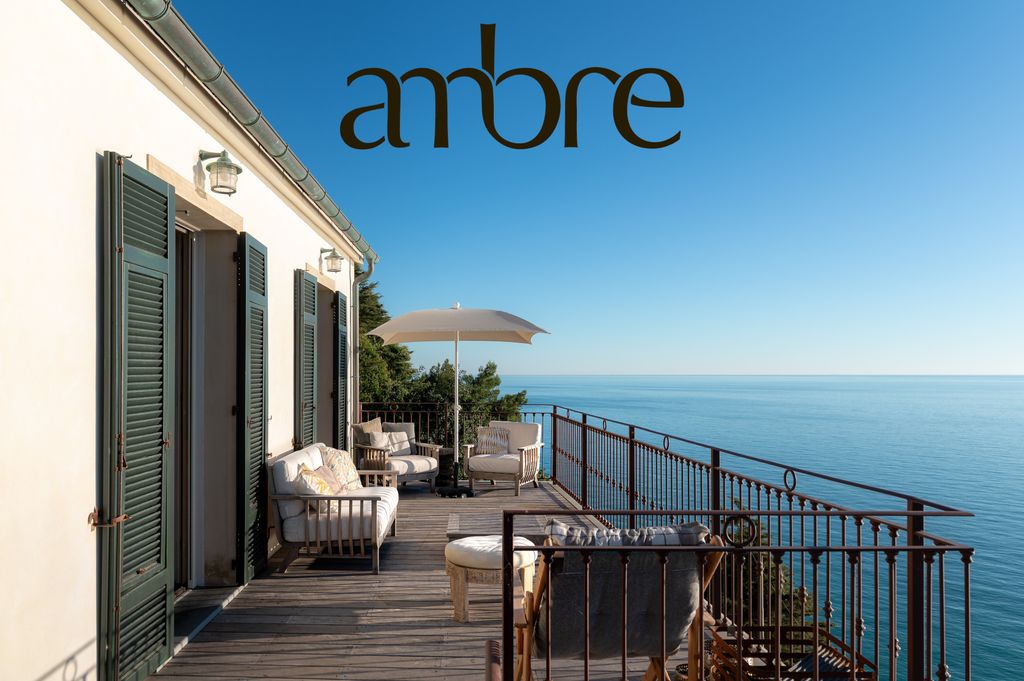 Property photo 1 of 43