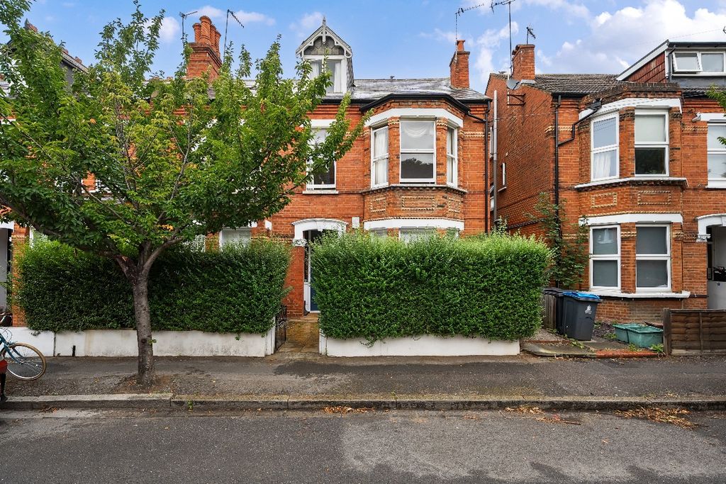 Property photo 2 of 22