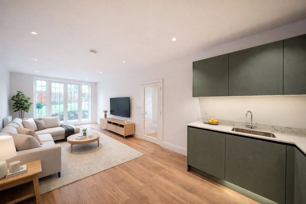 Property photo 3 of 8 Picture No. 06