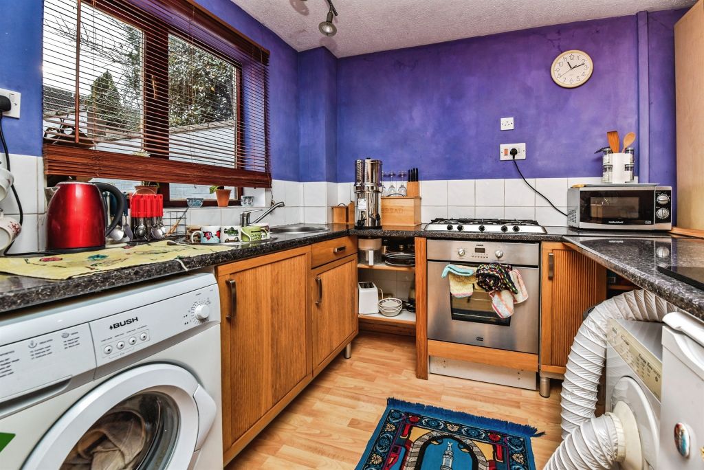 Property photo 3 of 17