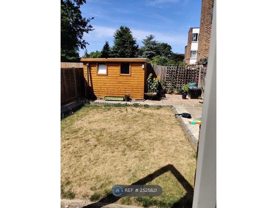 Property photo 2 of 14