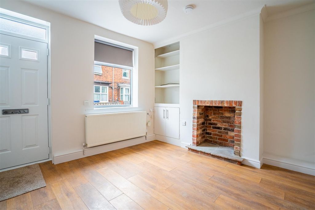 Property photo 2 of 9 Fr-13.Jpg